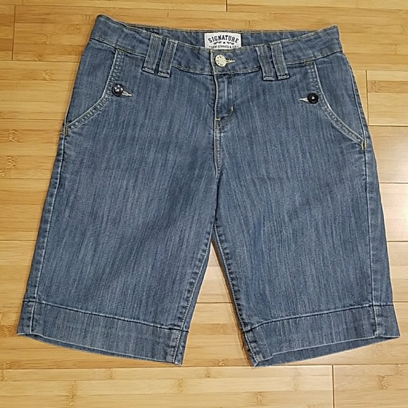 levi signature jean shorts